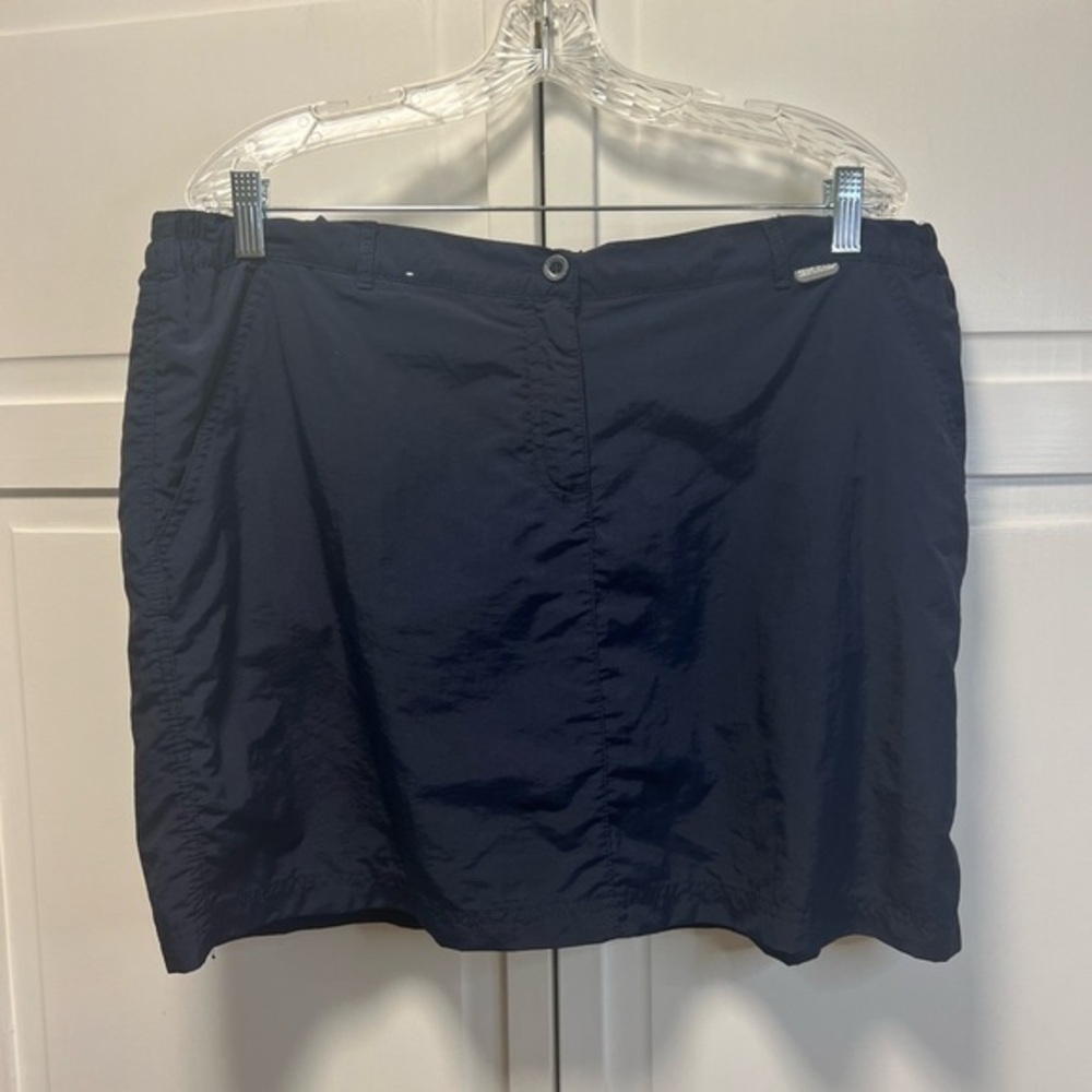 Regatta Great Outdoors Skort Size Women’s XXL/14 Color Navy Blue